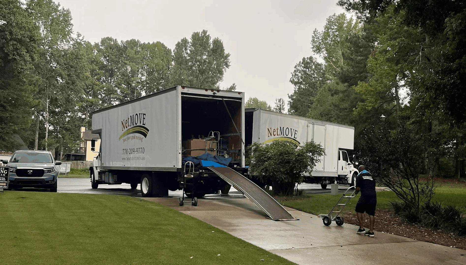 An office moving company providing corporate relocation to a business in Atlanta, GA.